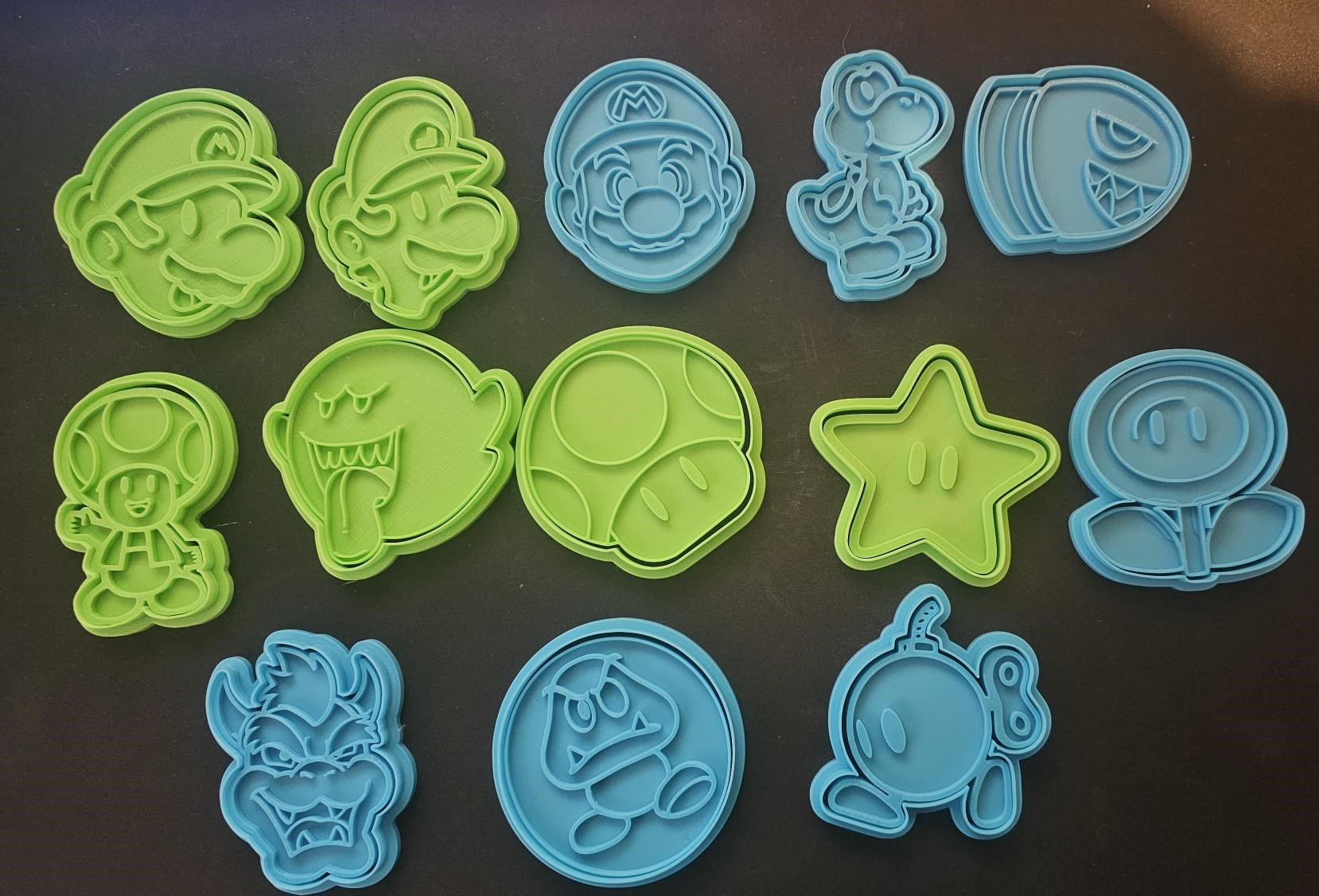 Super Mario cookie cutter